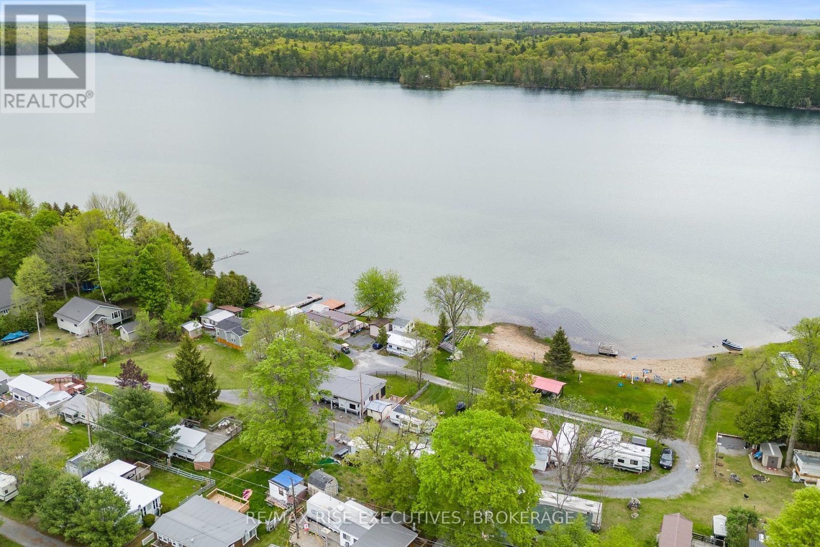 13 - 9 GLENFORD LANE Image 15