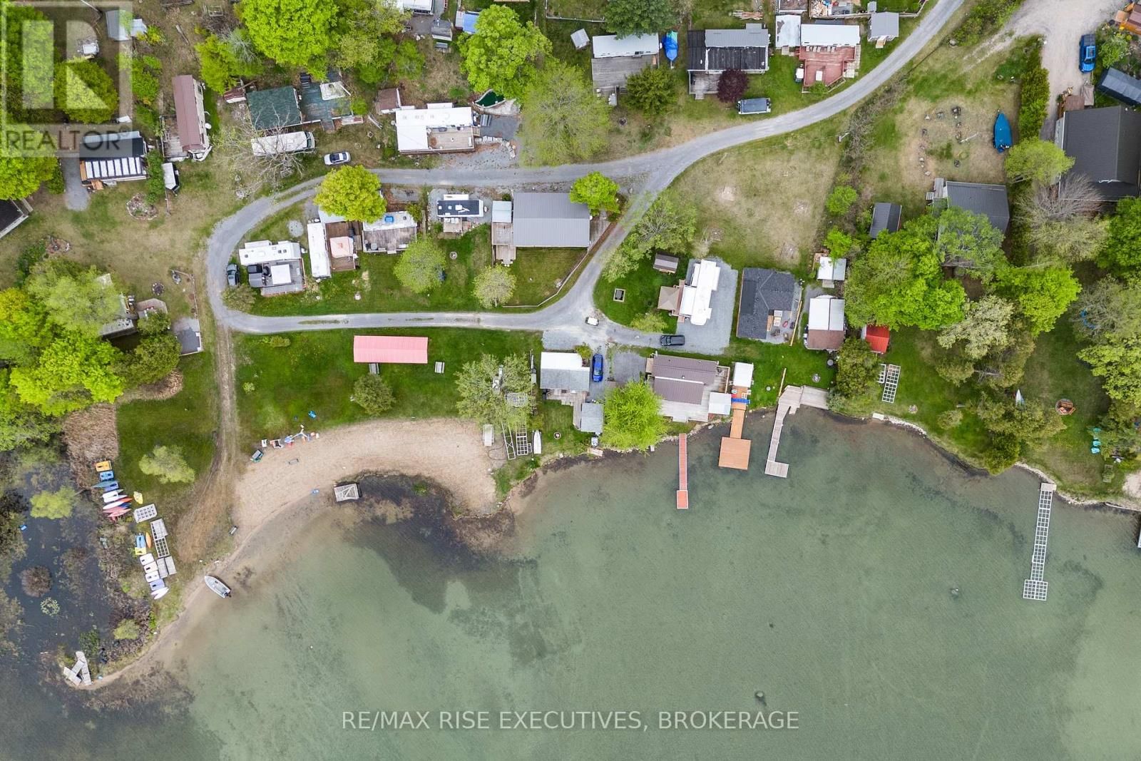 13 - 9 GLENFORD LANE Image 20