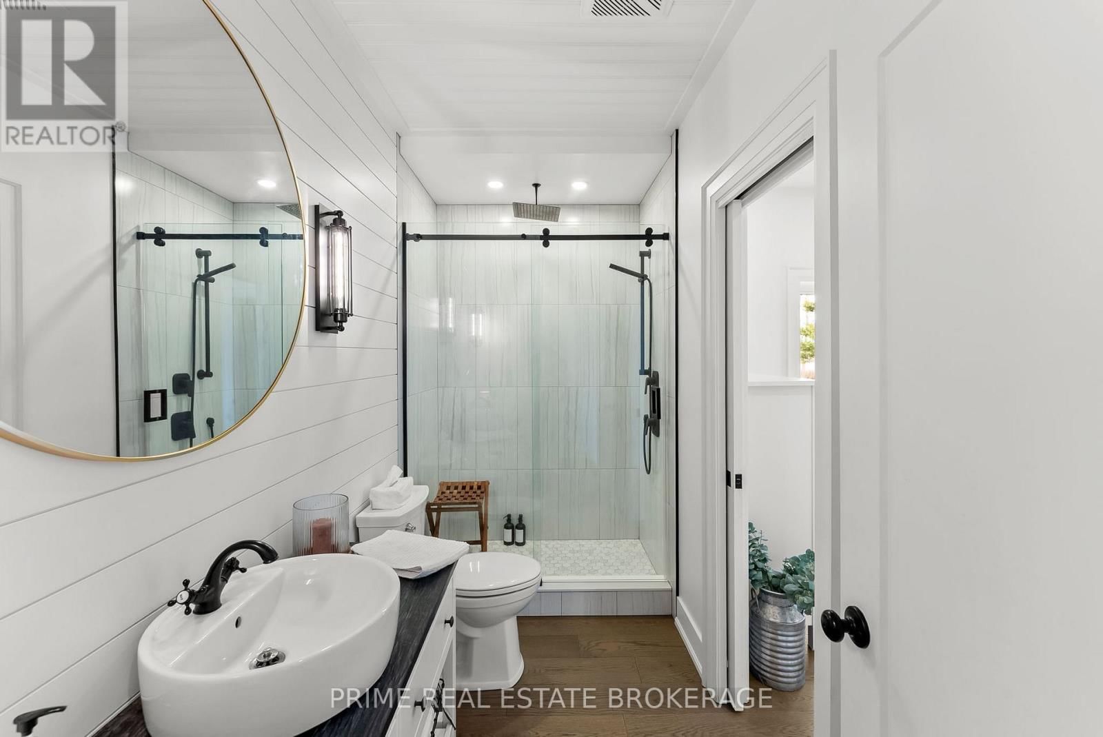 10096 CHARLTON DRIVE Image 25