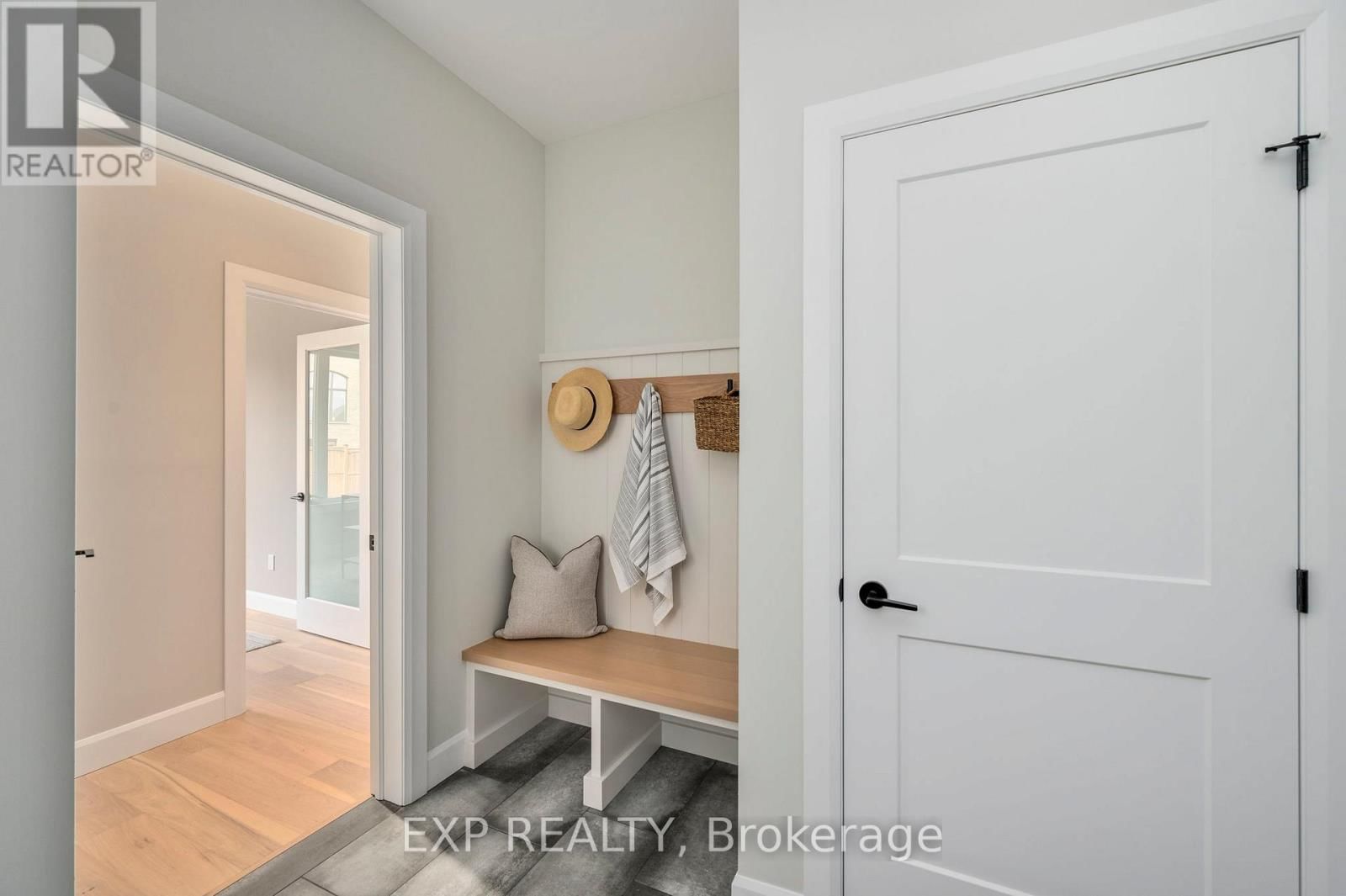 2048 WICKERSON ROAD Image 29