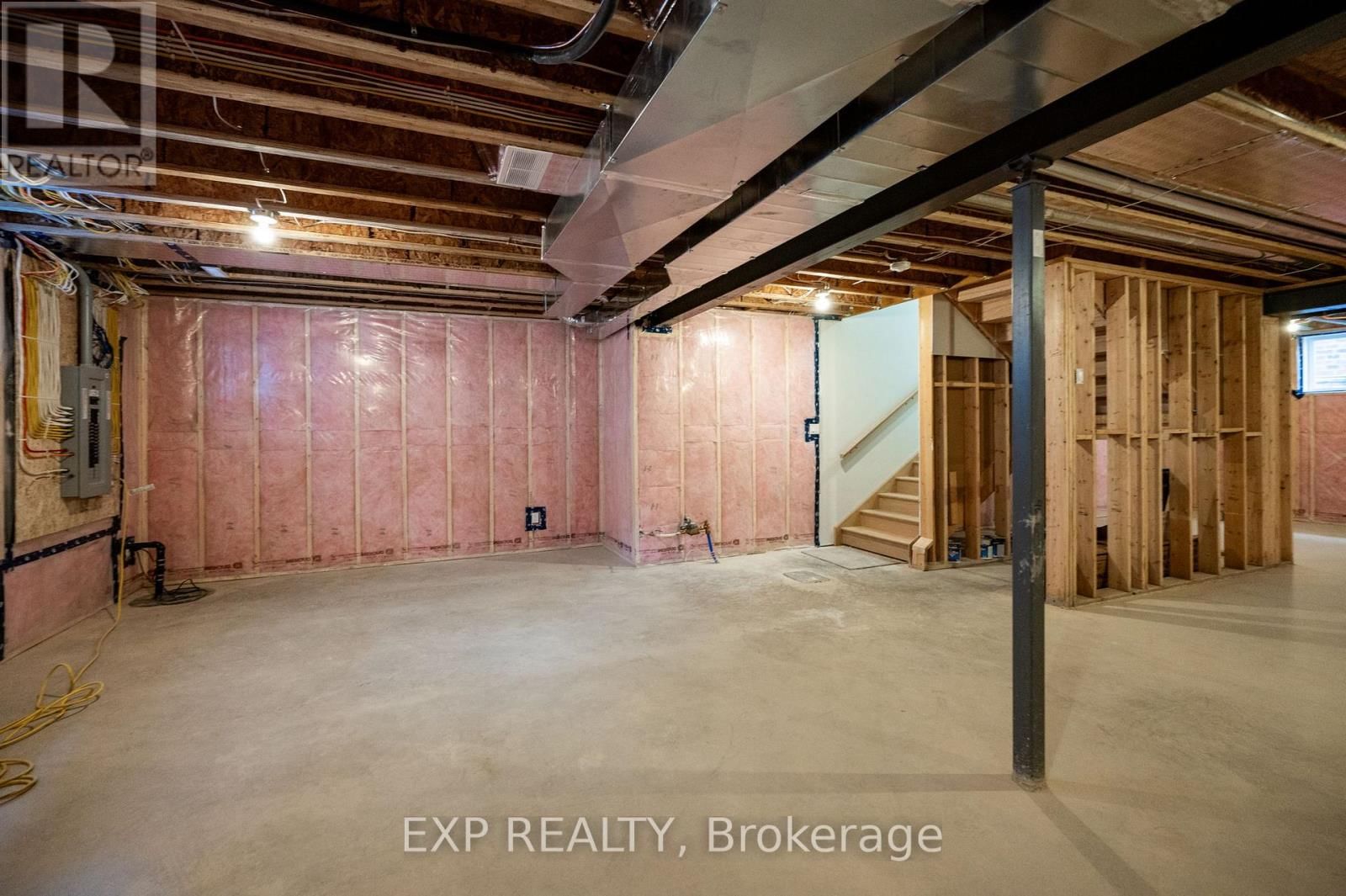 2048 WICKERSON ROAD Image 33