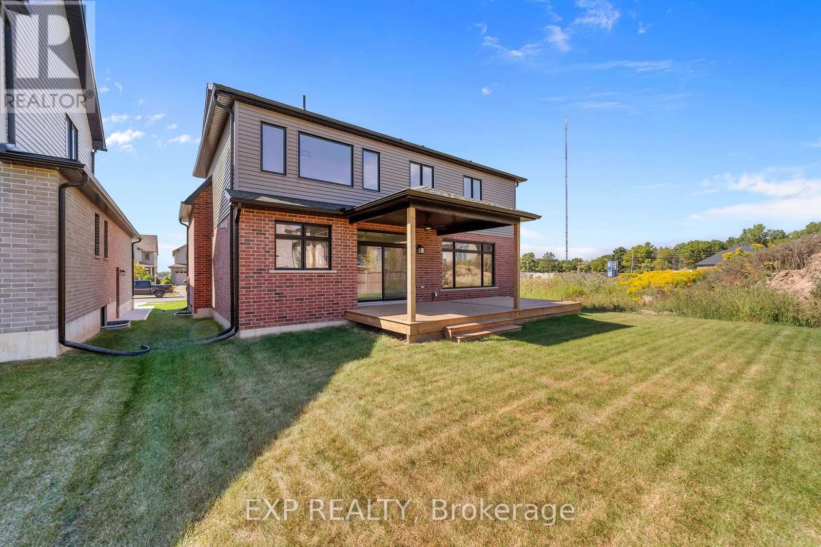 2044 WICKERSON ROAD Image 32