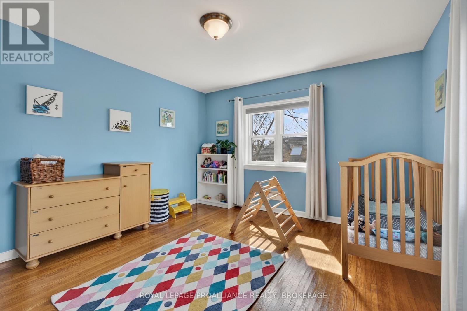 304 WILLINGDON AVENUE Image 34