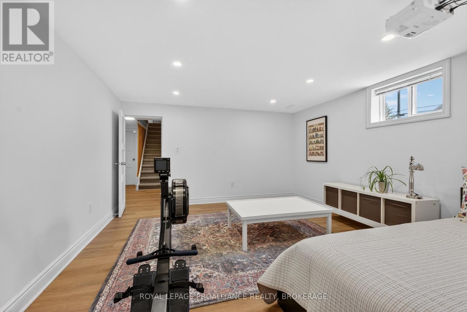 304 WILLINGDON AVENUE Image 39