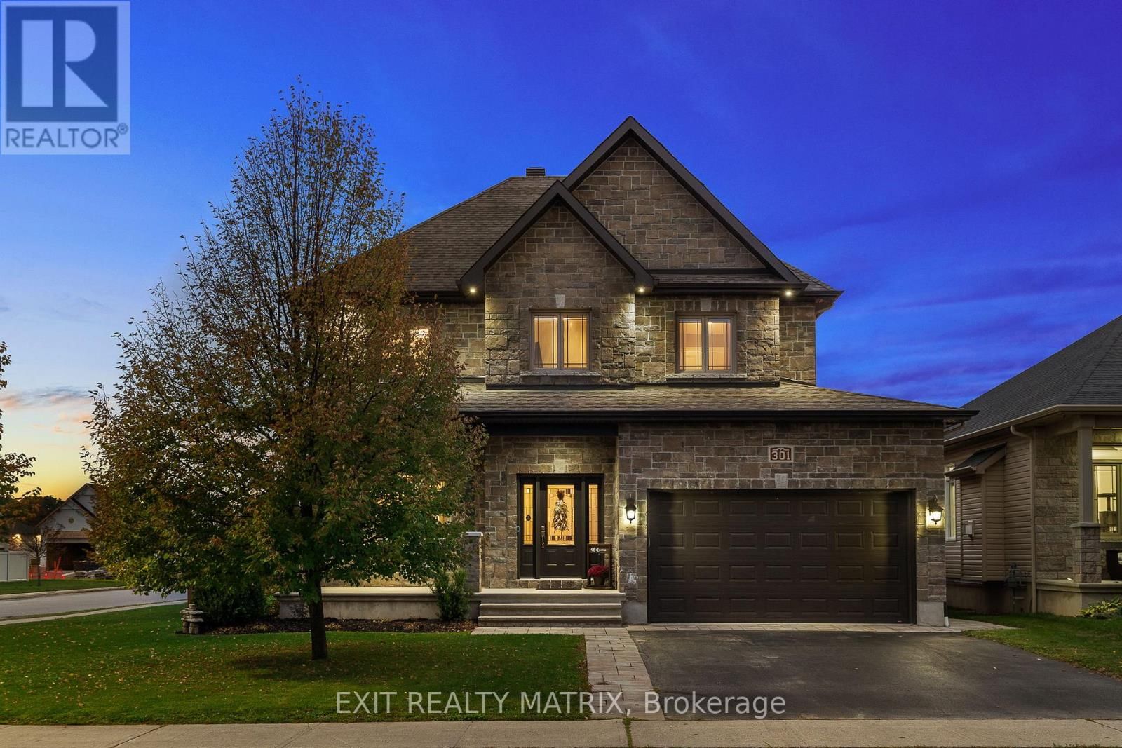 301 COLMAR STREET Image 40