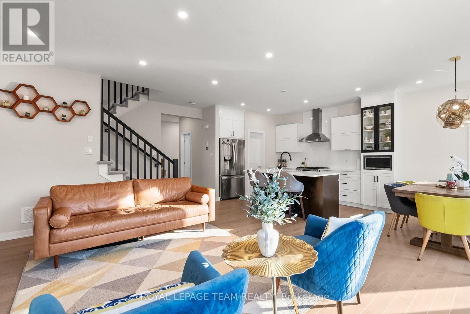 846 SENDERO WAY Image 20