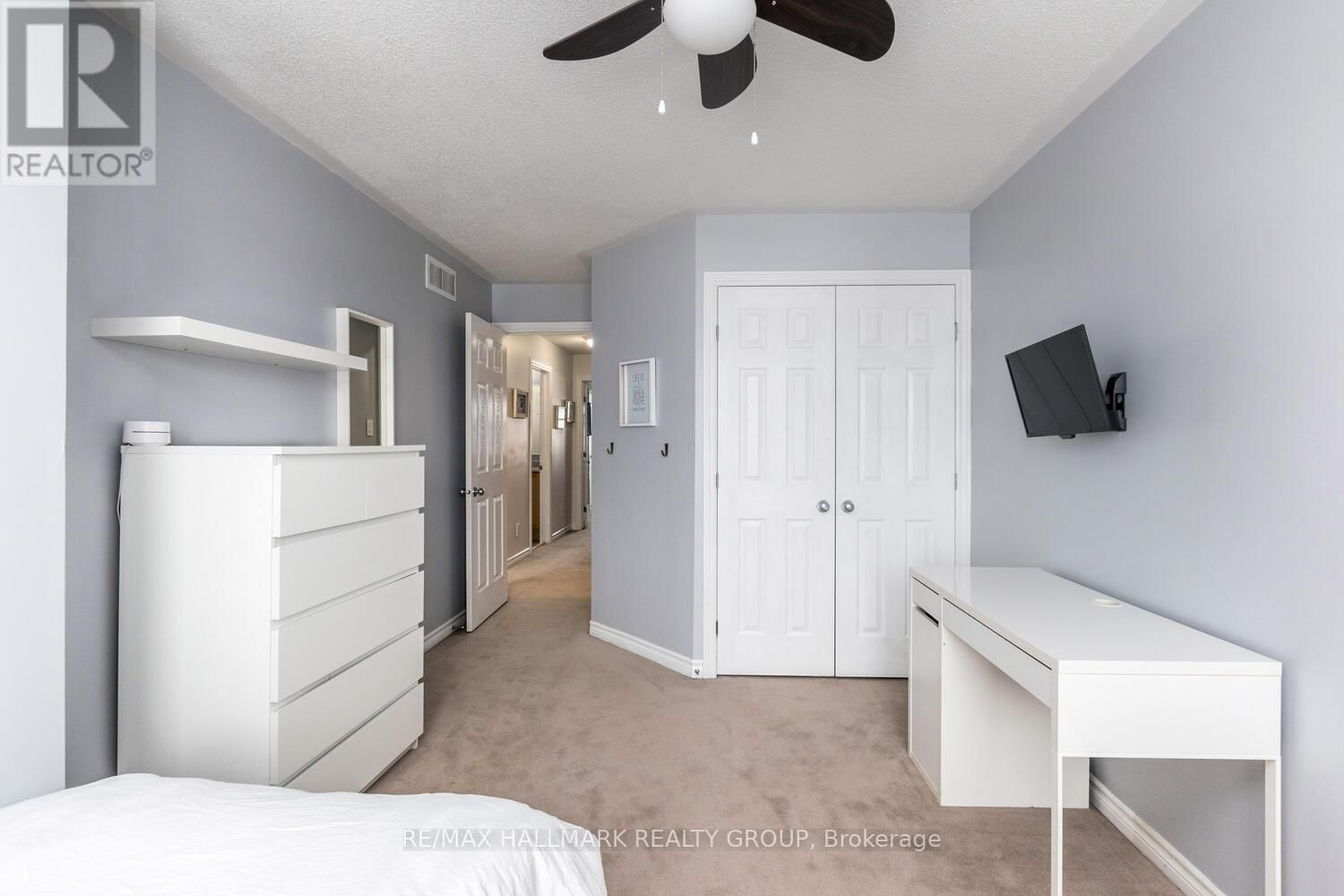 266 HORSESHOE CRESCENT Image 20