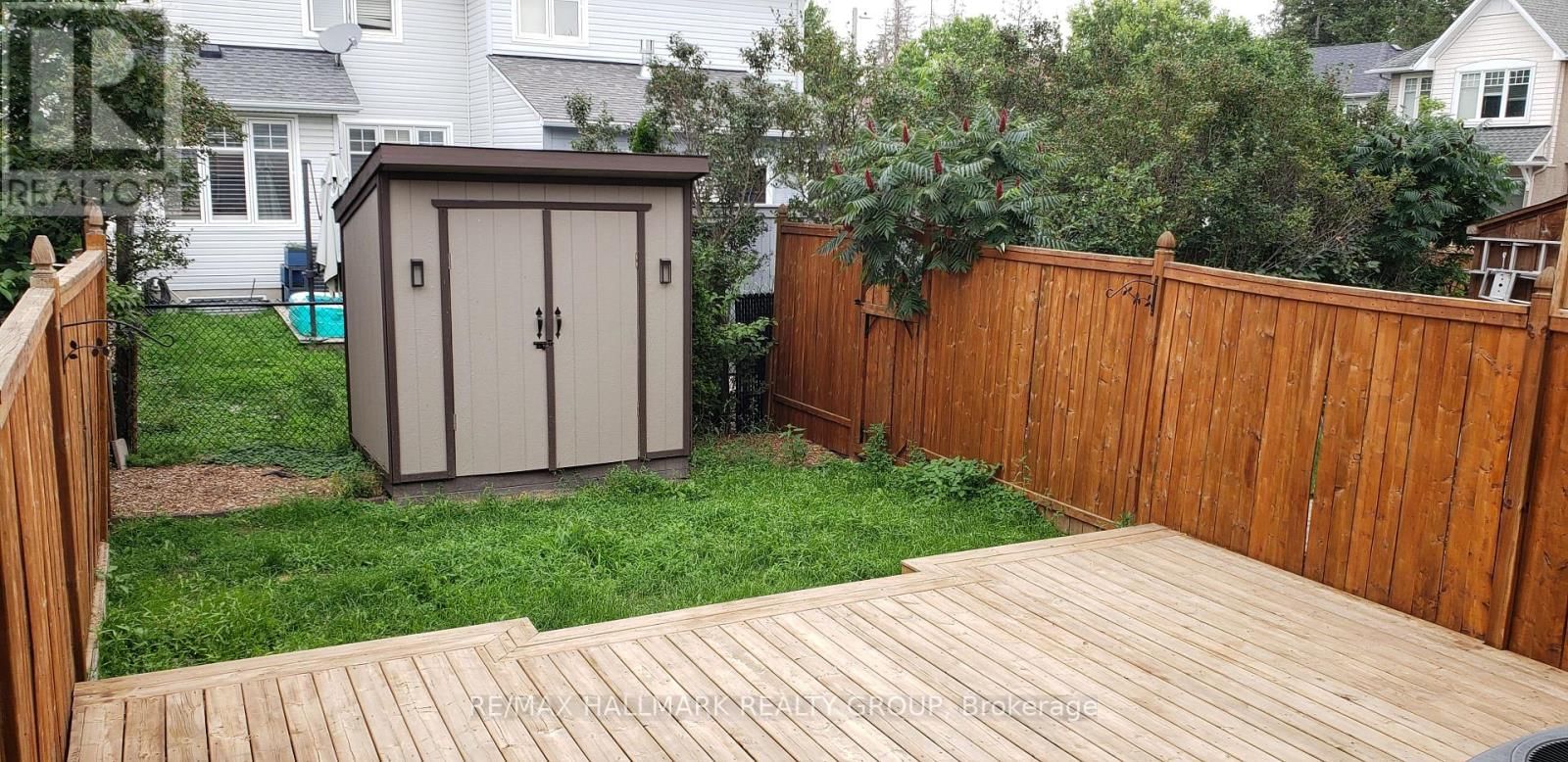 266 HORSESHOE CRESCENT Image 29