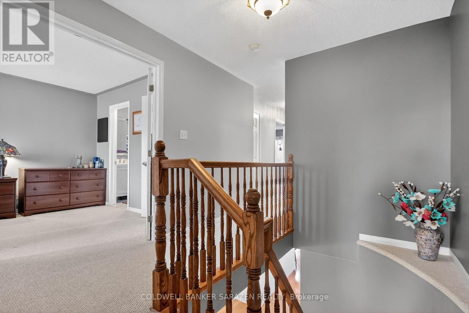 43 DAVENTRY CRESCENT Image 34