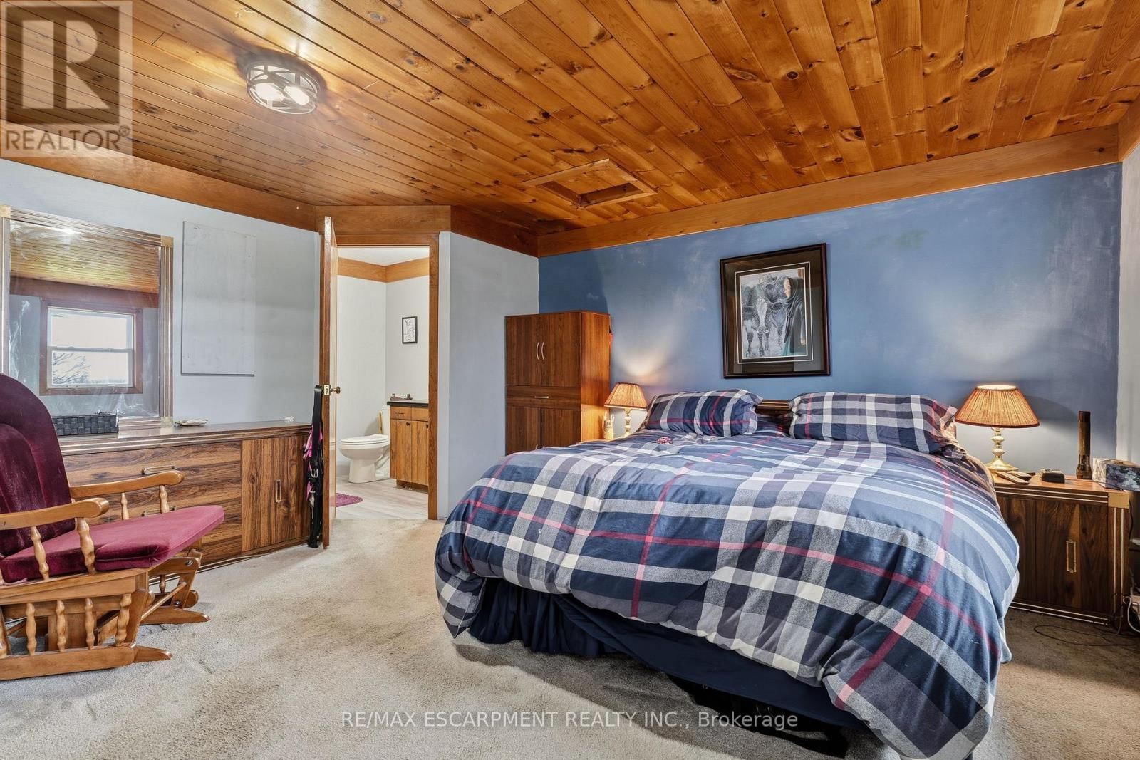 1767 CENTRE ROAD Image 20