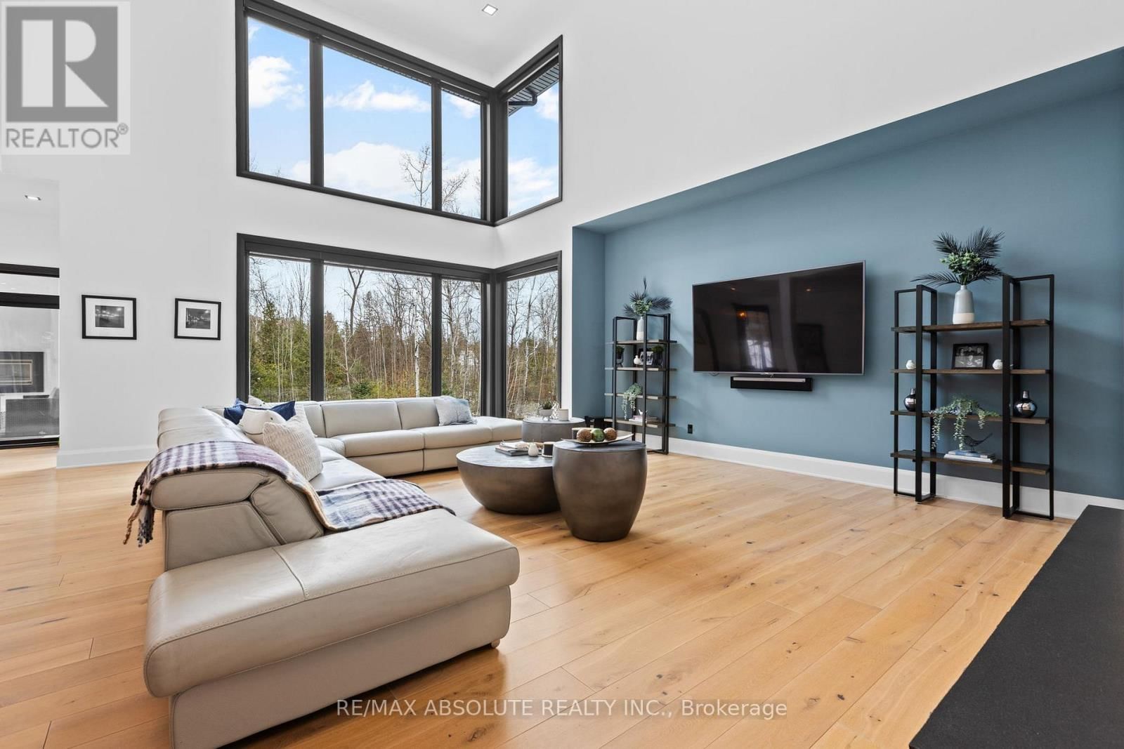 131 CHERRYHILL DRIVE Image 16