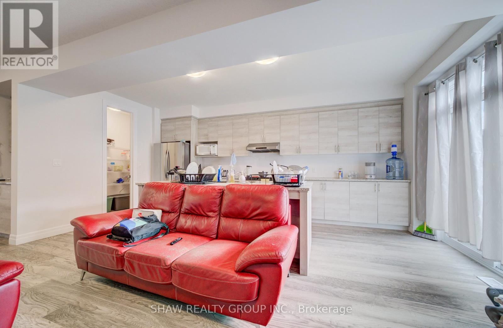 32 FAITH STREET Image 19