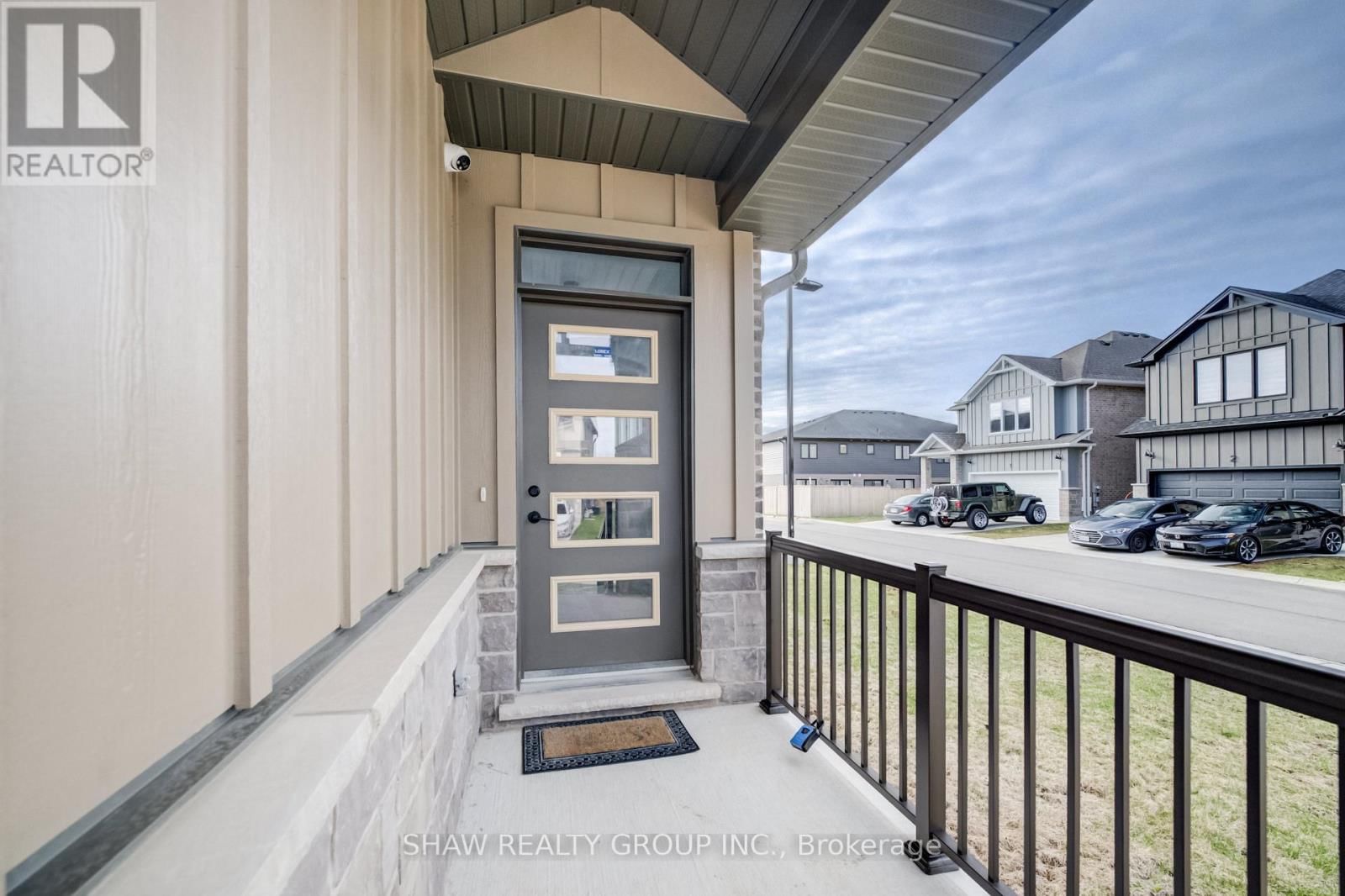 32 FAITH STREET Image 4