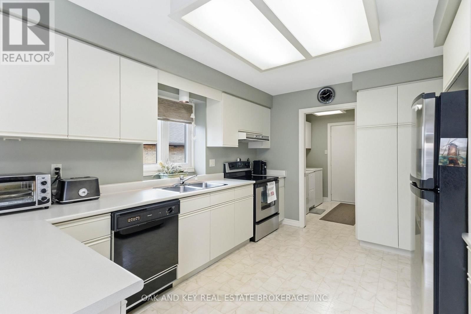 31 GREEN HEDGE LANE Image 22