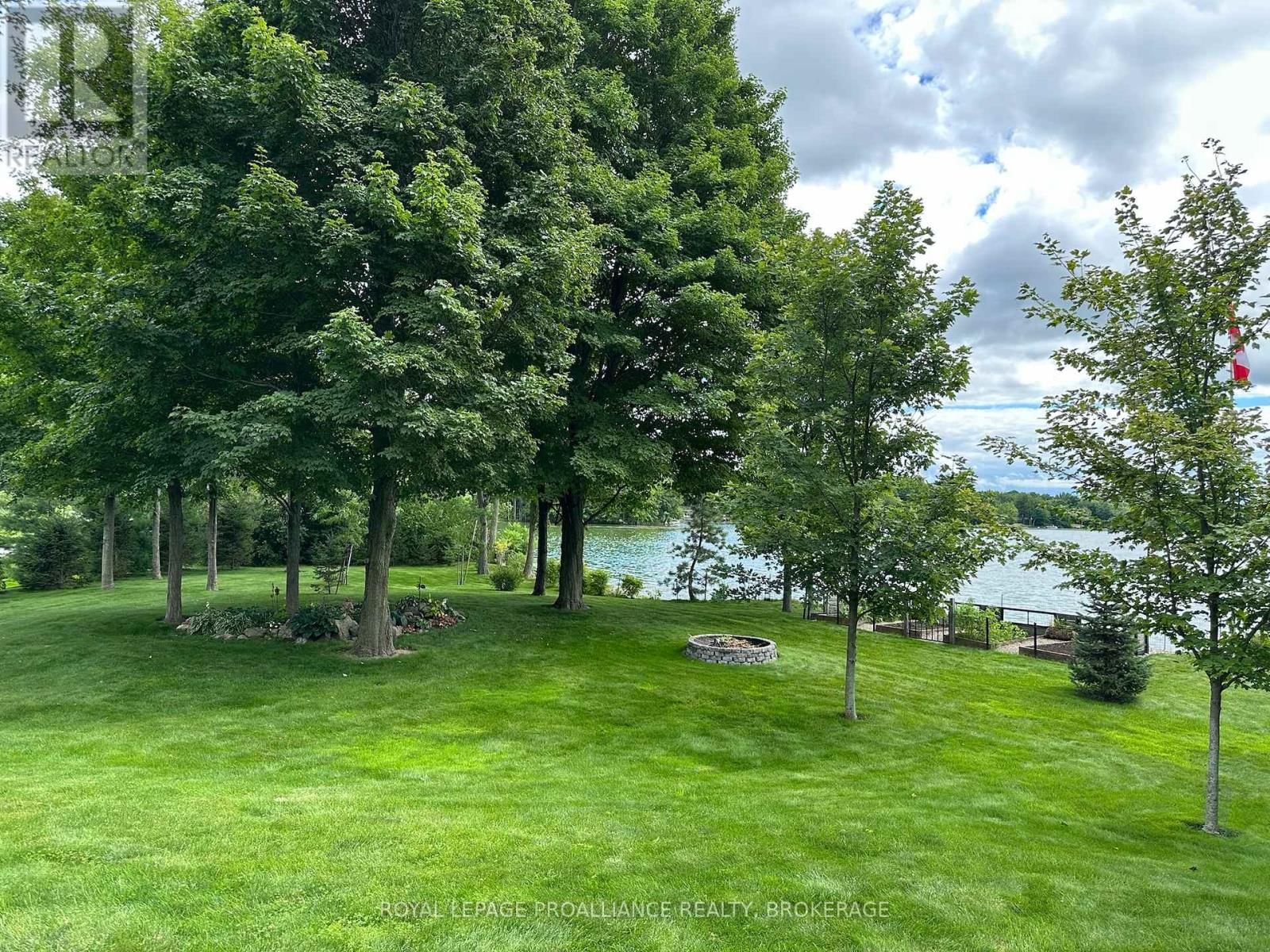 4075 STONE POINT ROAD Image 43