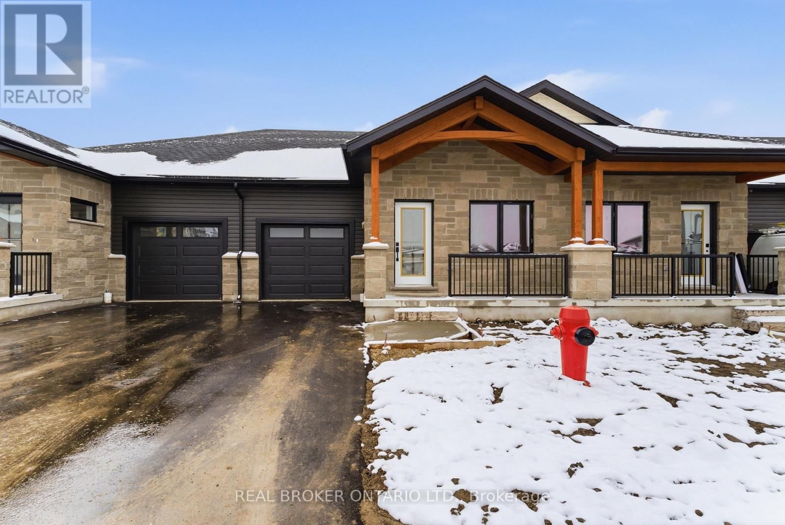 27 - 29 WEYMOUTH STREET Image 1