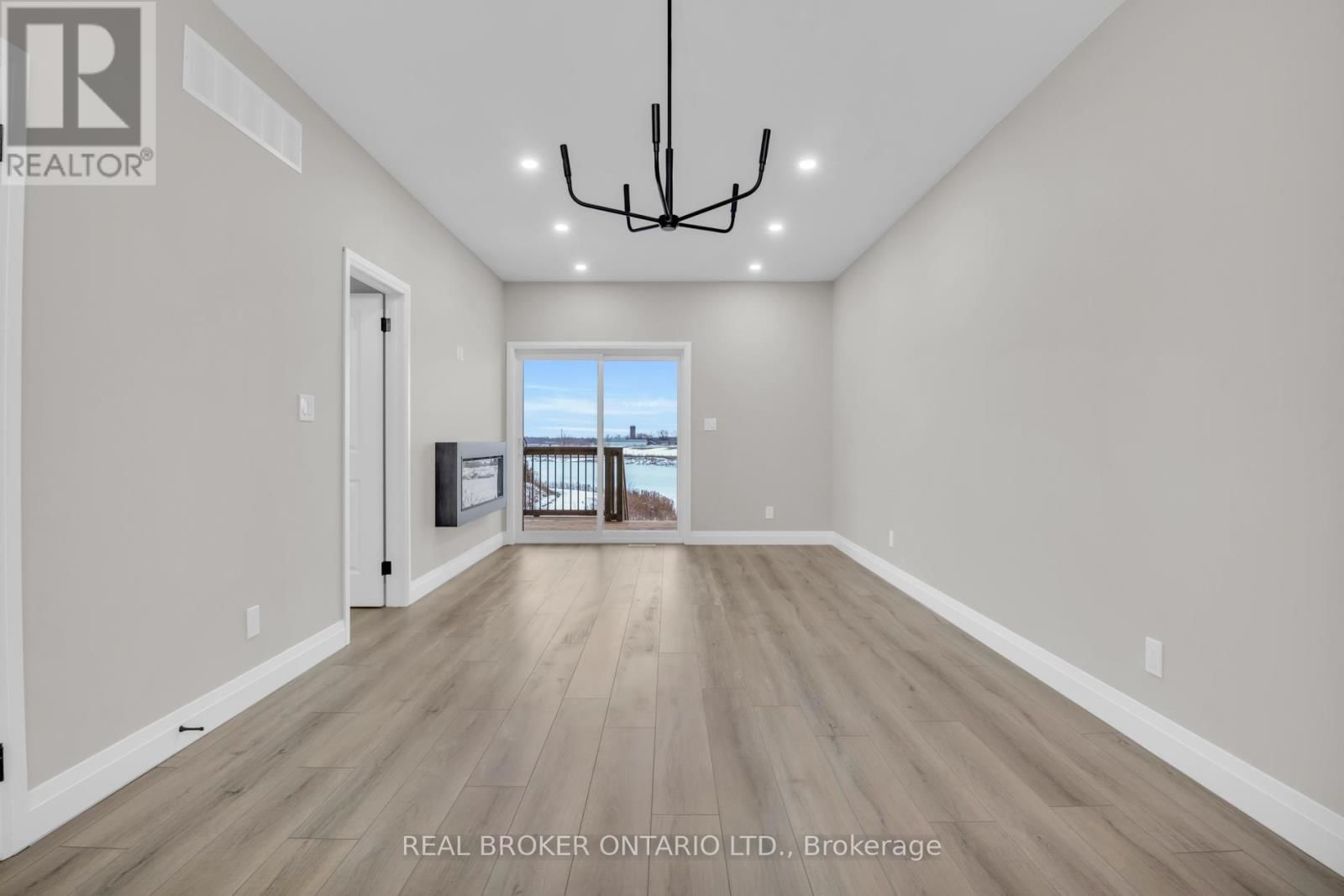 27 - 29 WEYMOUTH STREET Image 15