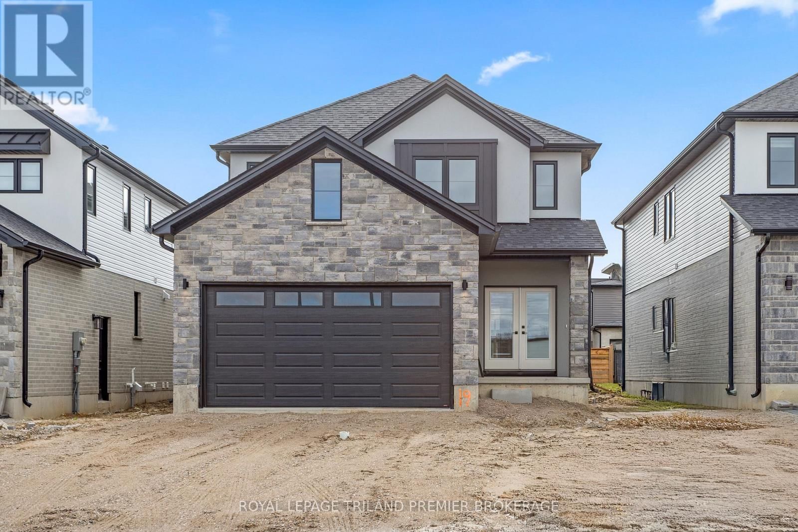 2831 BUROAK DRIVE Image 1