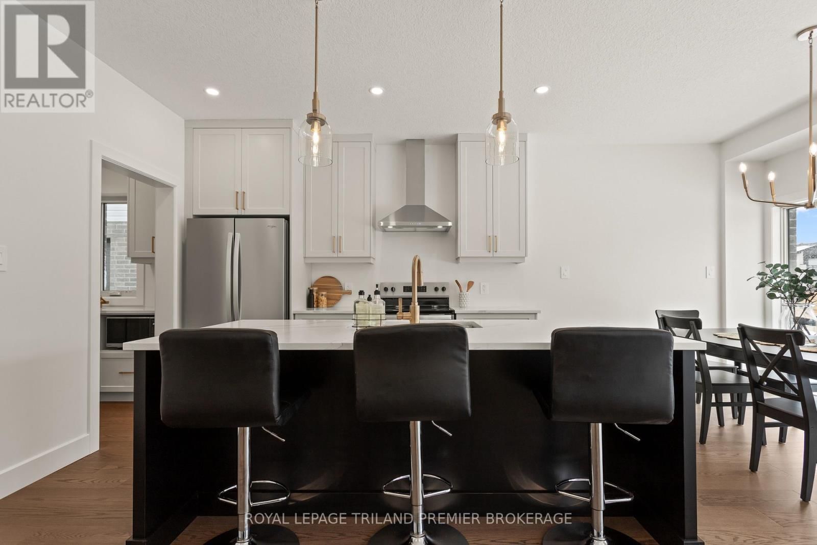 2831 BUROAK DRIVE Image 10