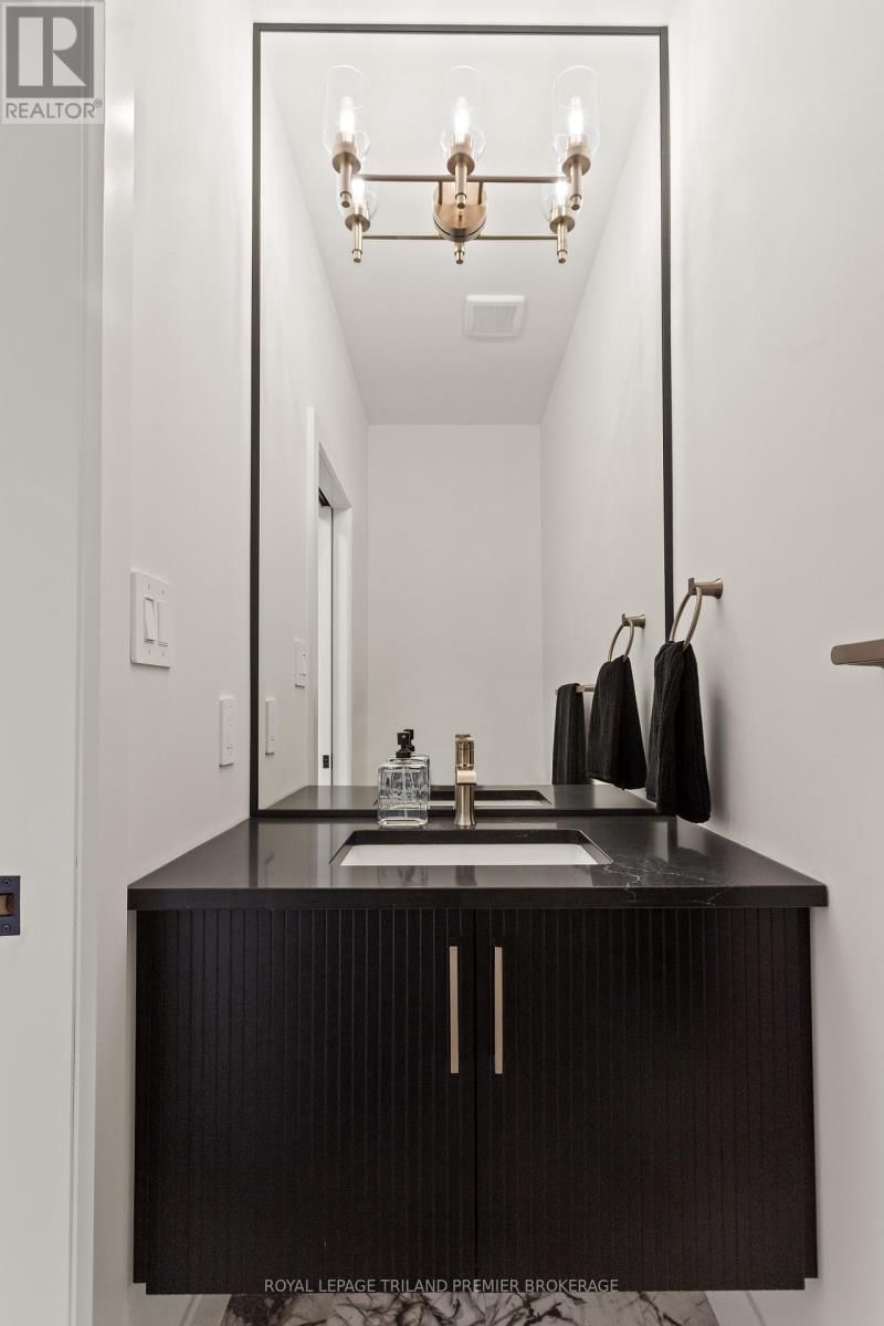 2831 BUROAK DRIVE Image 23