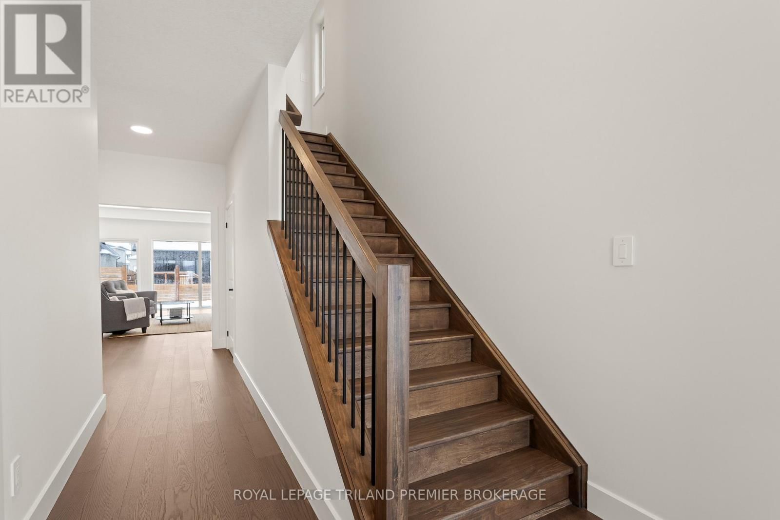 2831 BUROAK DRIVE Image 26