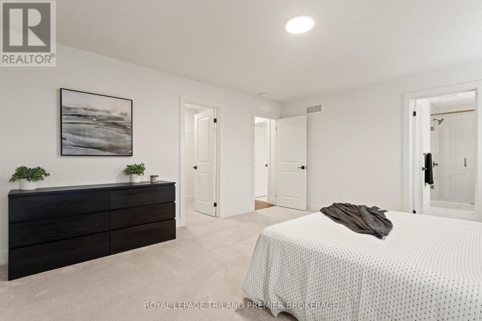 2831 BUROAK DRIVE Image 29