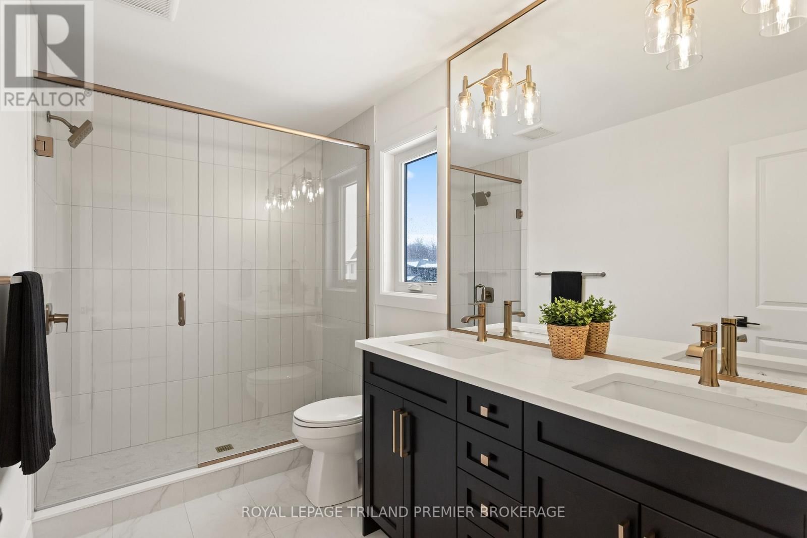 2831 BUROAK DRIVE Image 31