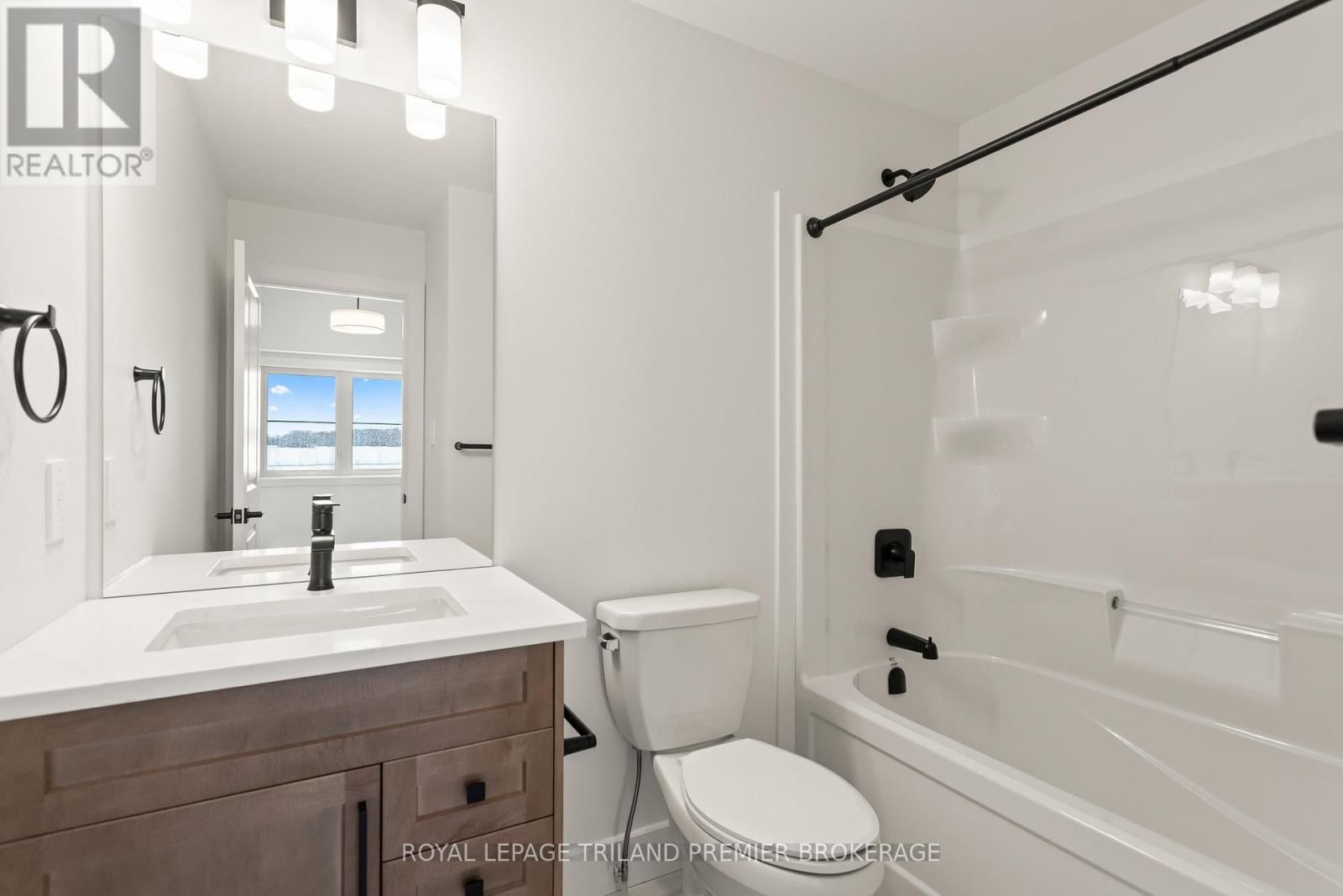 2831 BUROAK DRIVE Image 35