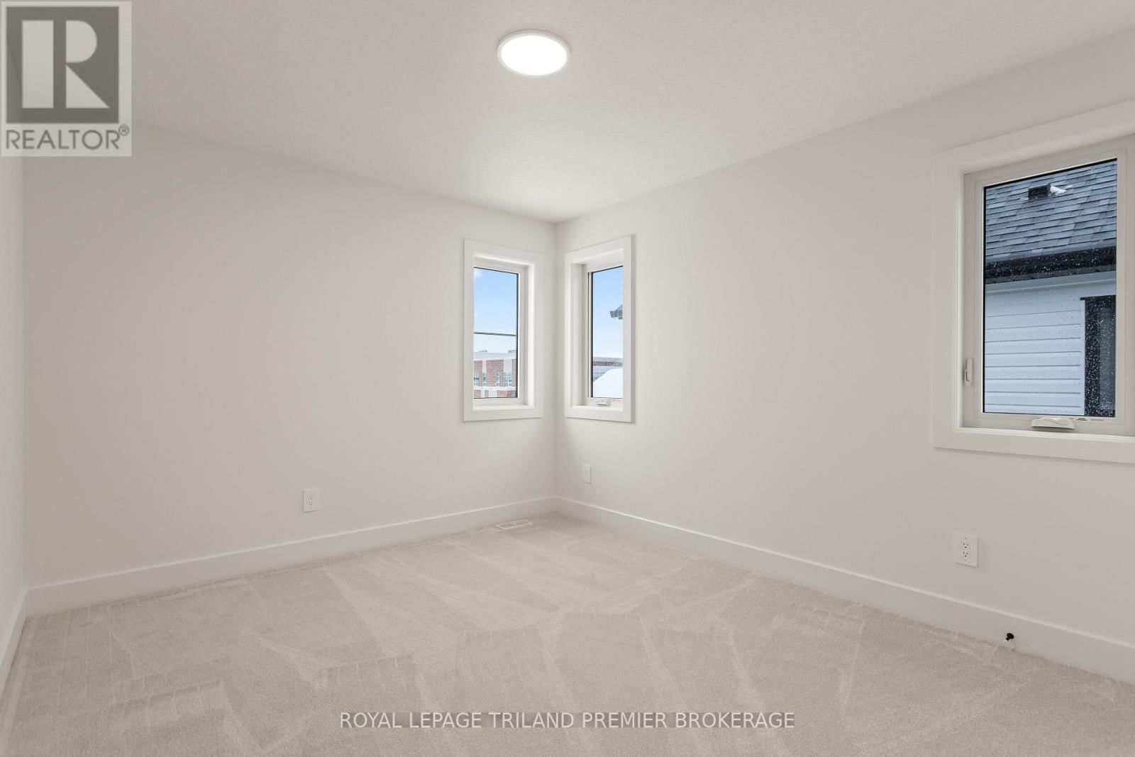 2831 BUROAK DRIVE Image 37