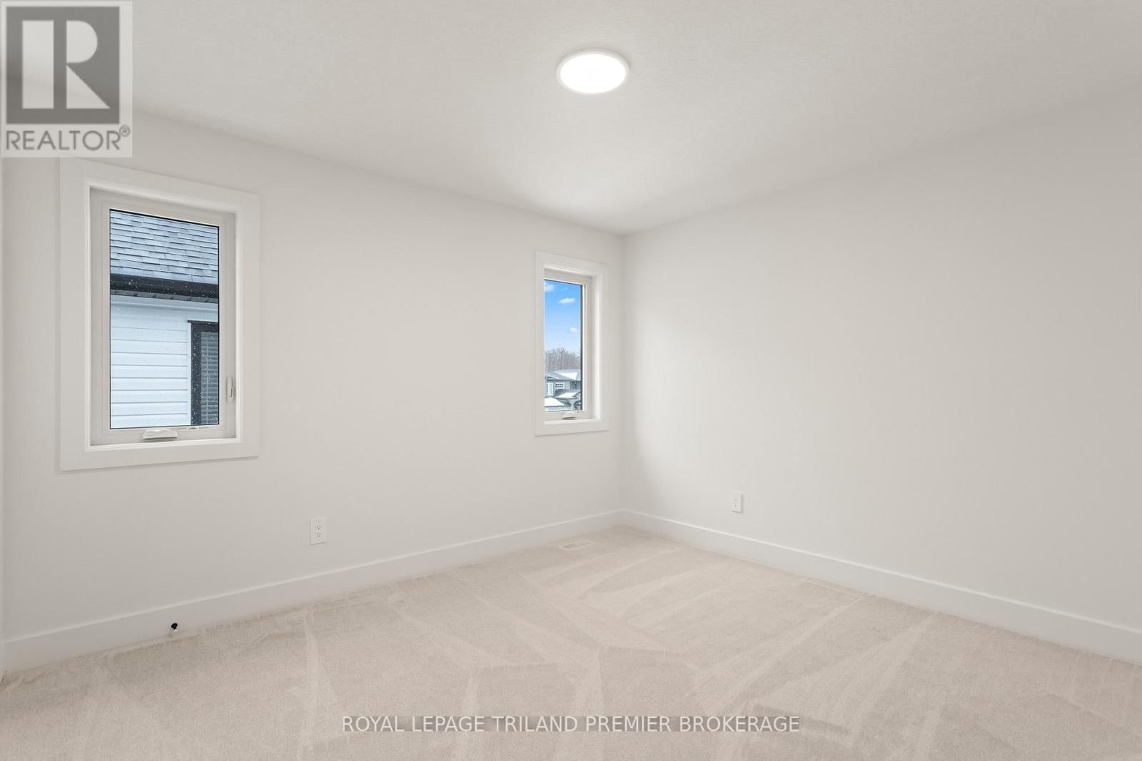 2831 BUROAK DRIVE Image 43