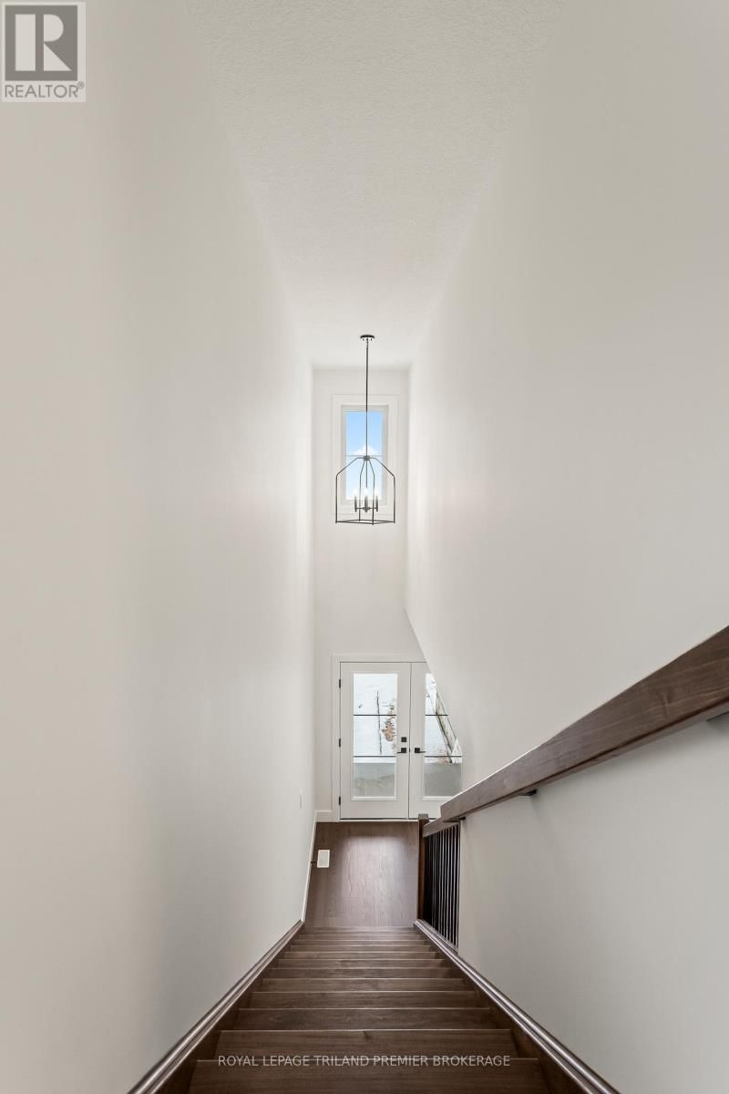 2831 BUROAK DRIVE Image 46