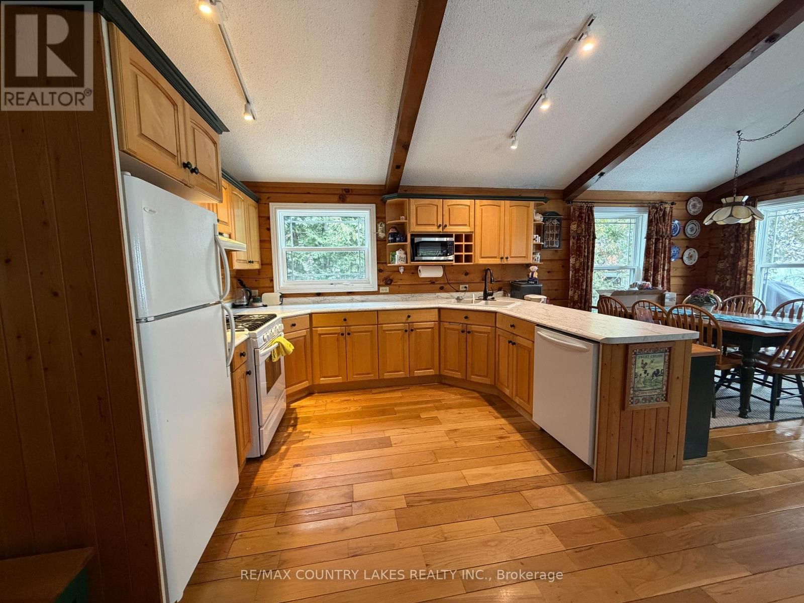 135 DRIFTWOOD SHORES ROAD Image 10