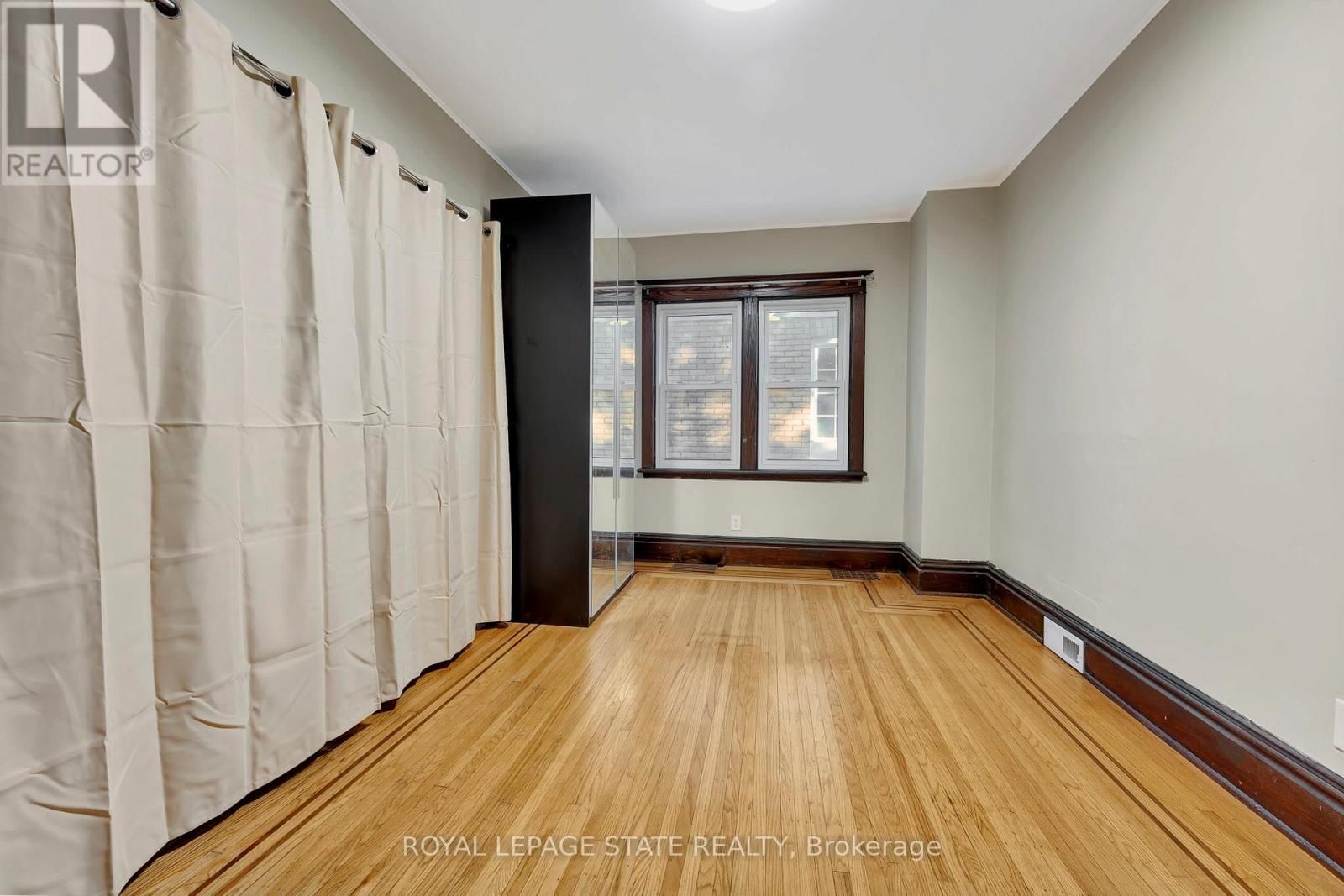 70 BELVIEW AVENUE Image 15