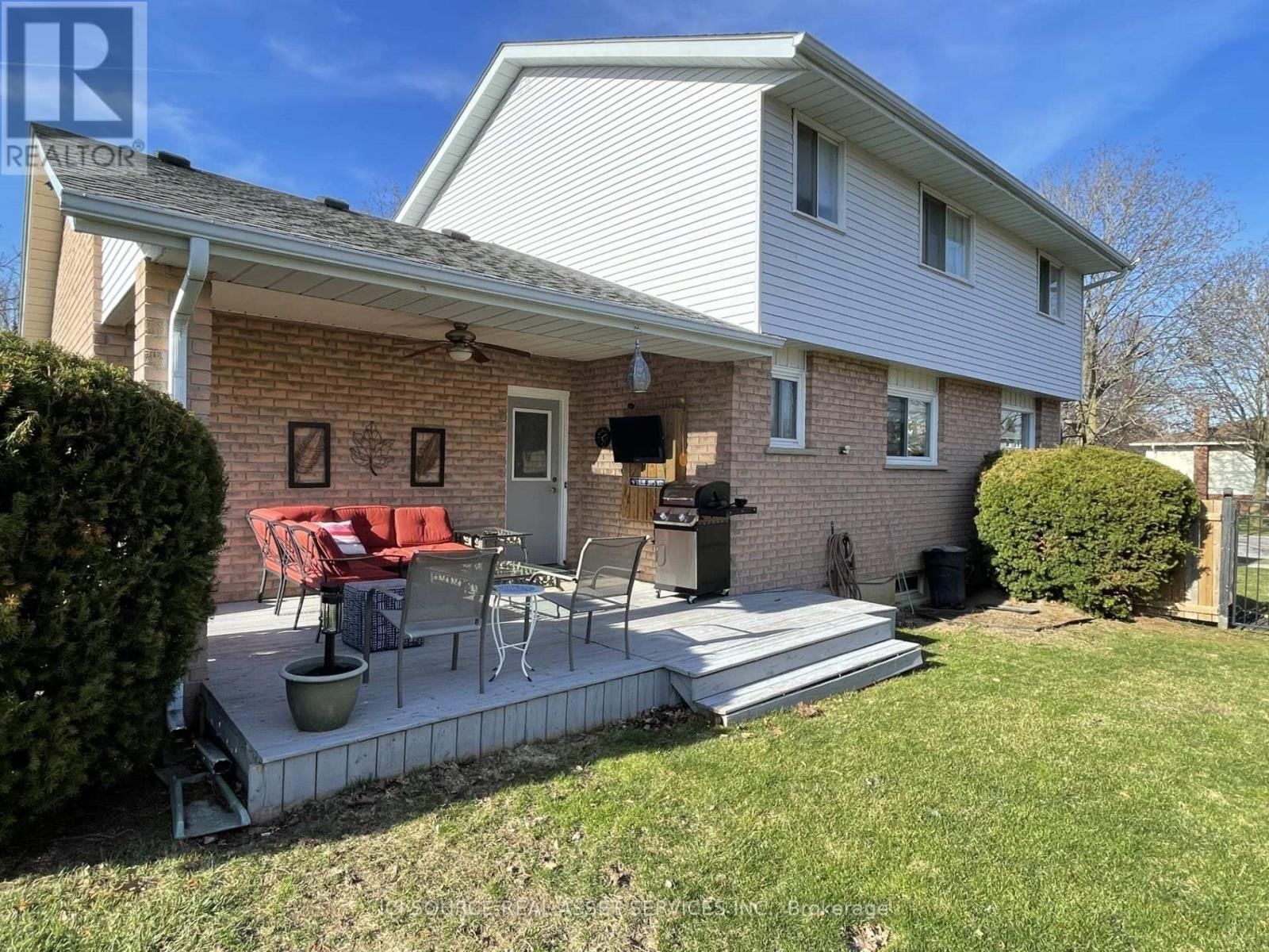 31 BLACKFRIAR LANE Image 16