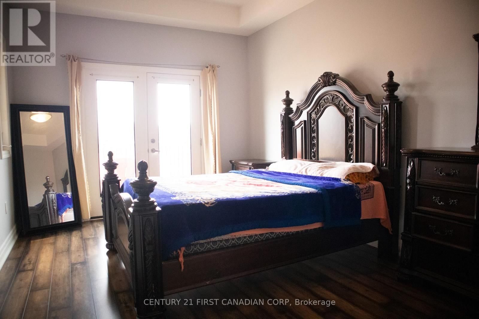 29 HEDGES COURT Image 12