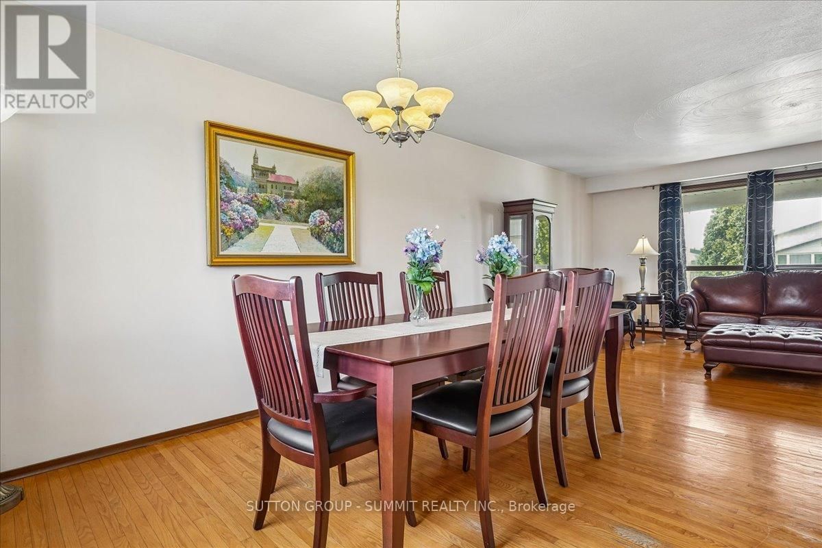 72 EASTBURY DRIVE Image 12