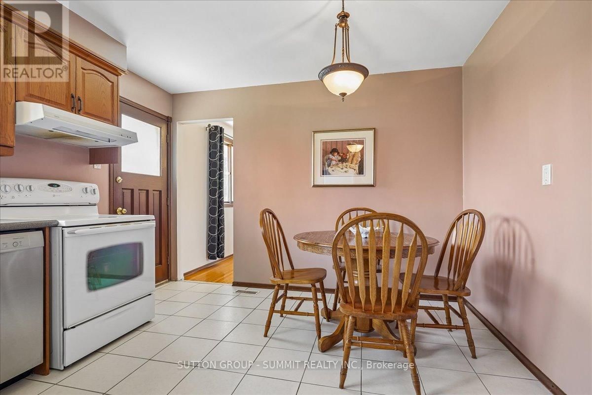 72 EASTBURY DRIVE Image 16