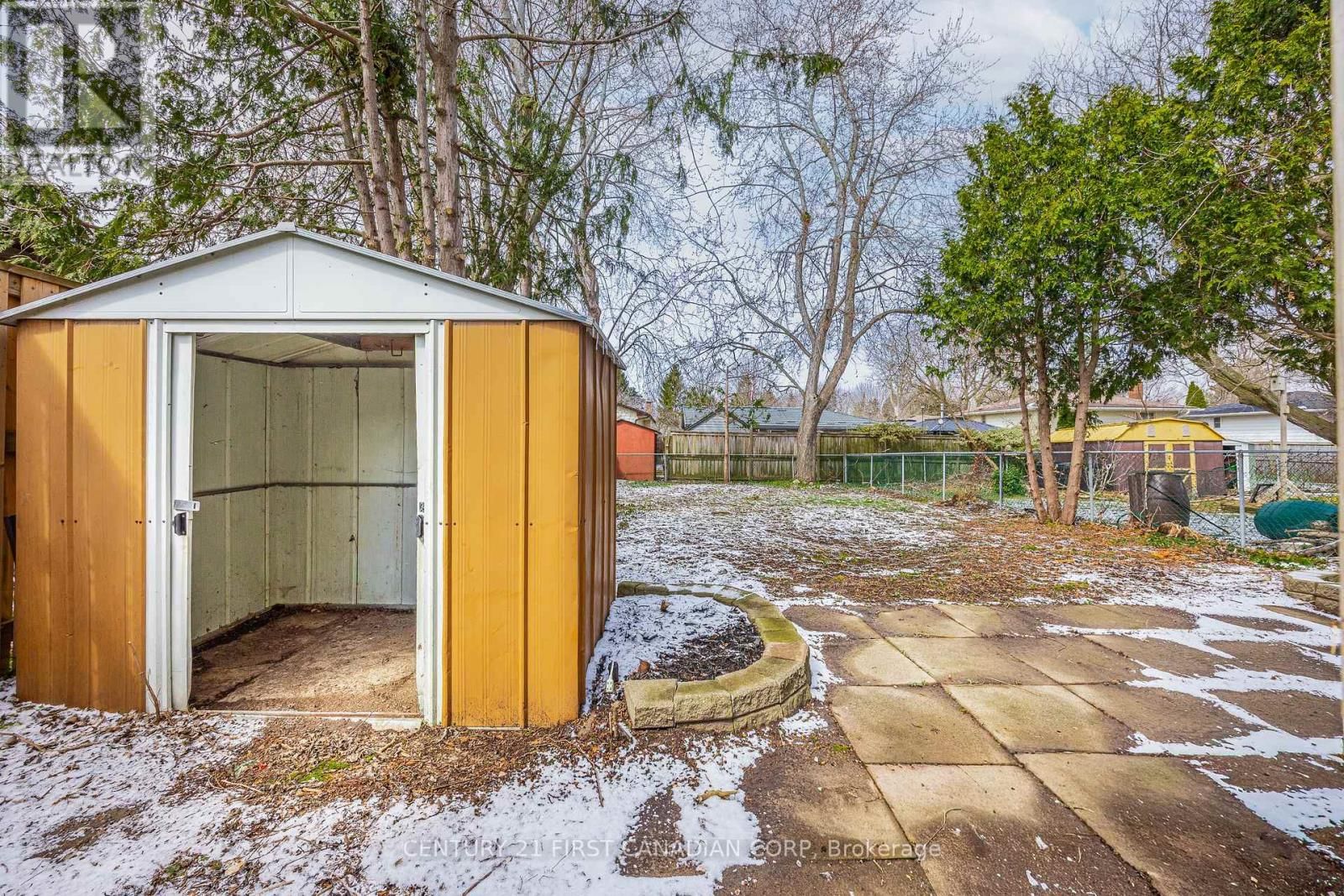 1763 ALDERSBROOK ROAD Image 36