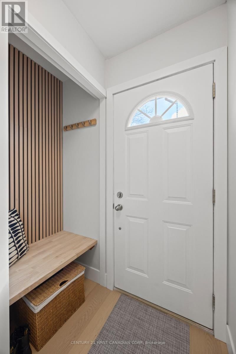 1763 ALDERSBROOK ROAD Image 5