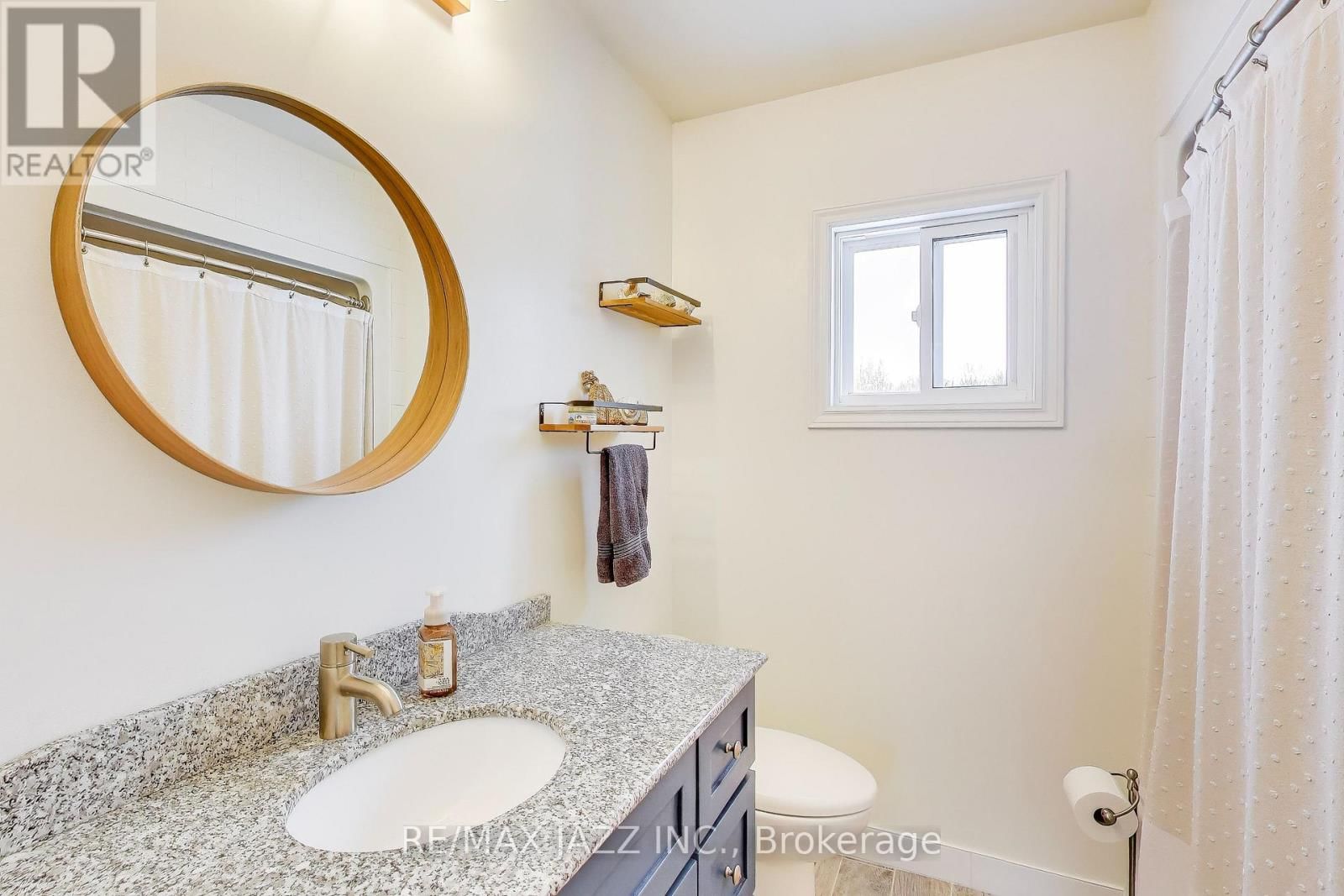 10274 COUNTY 2 ROAD Image 26