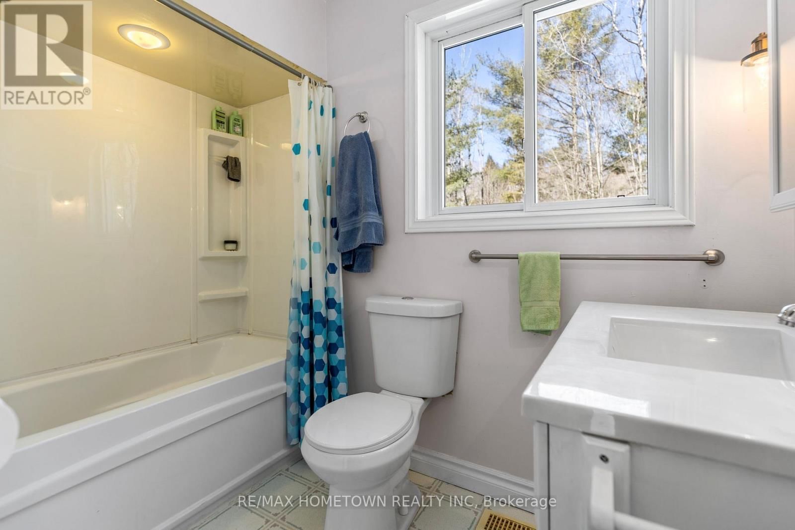 26 HALLECKS ROAD WEST Image 25