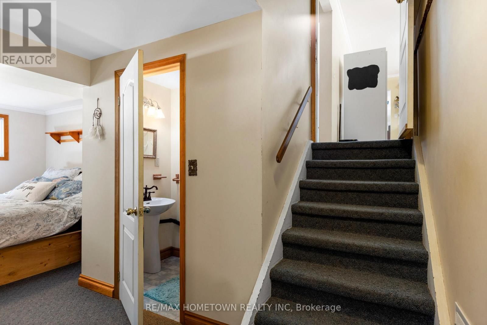 26 HALLECKS ROAD WEST Image 27