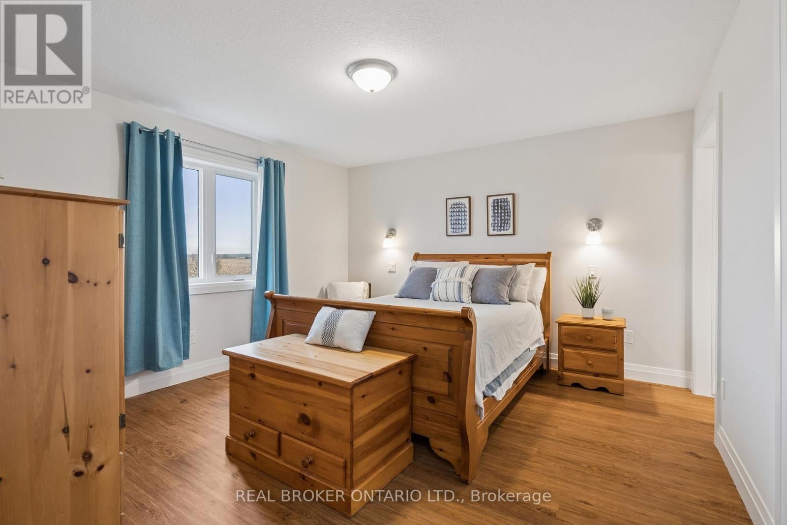 480 GRAND TRUNK STREET Image 21