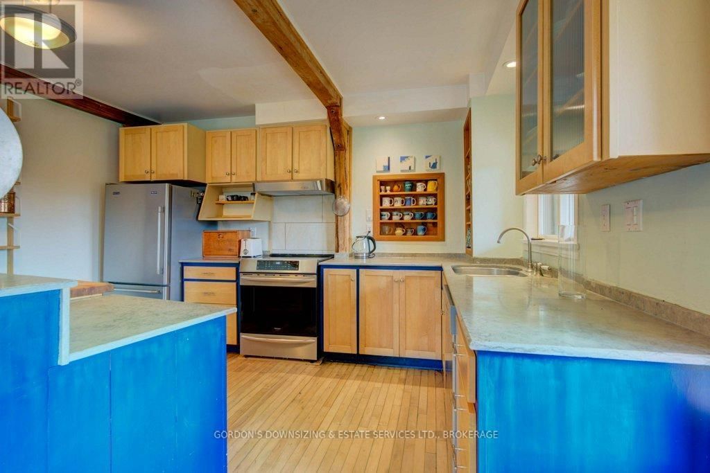 1084 MOON ROAD Image 13