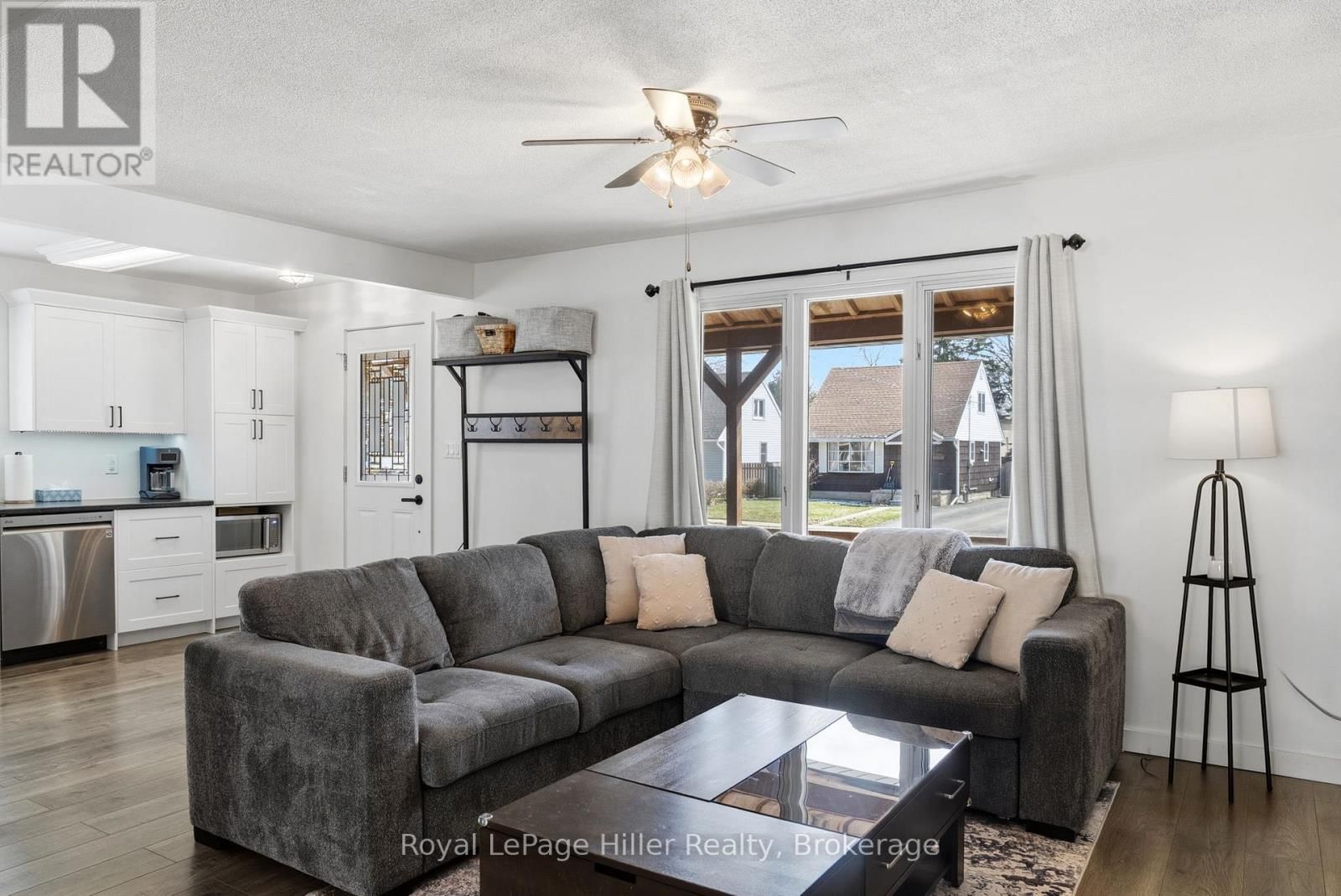 34 ARDEN PARK Image 13