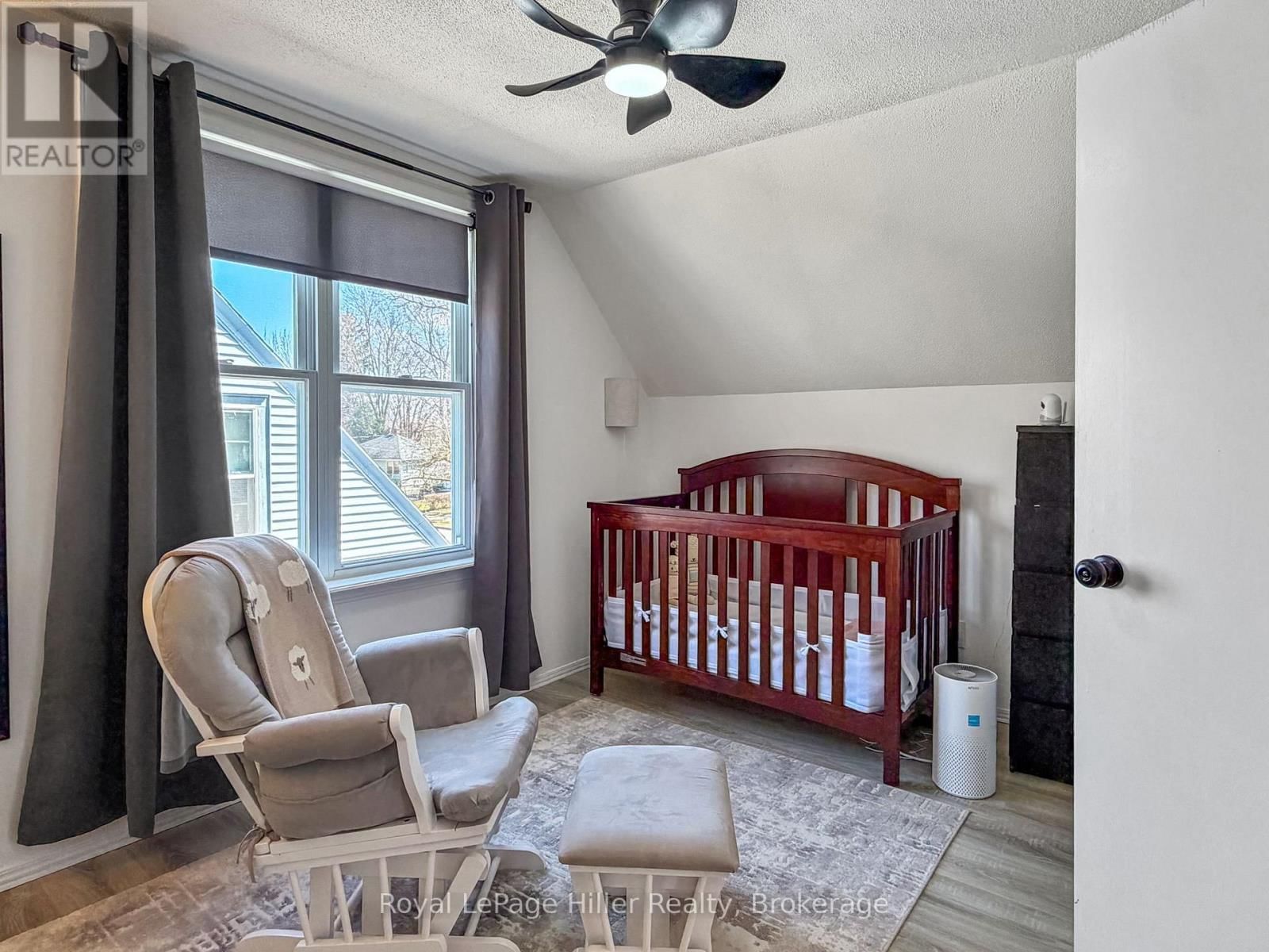 34 ARDEN PARK Image 27