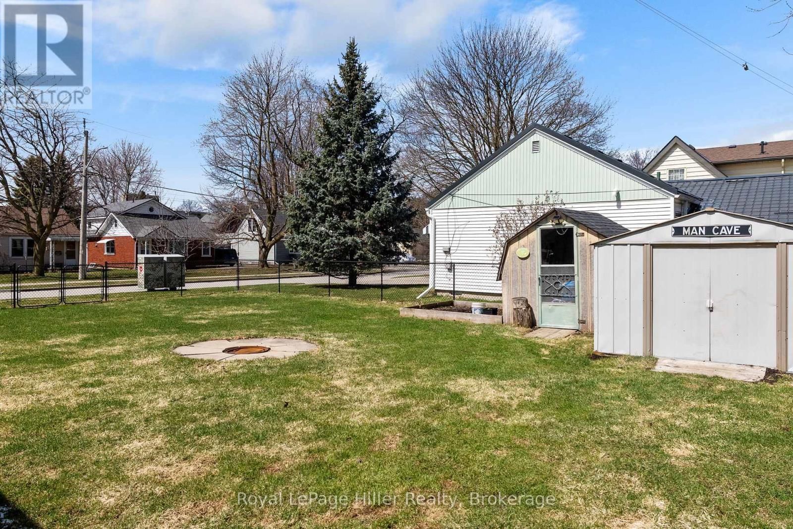 34 ARDEN PARK Image 47