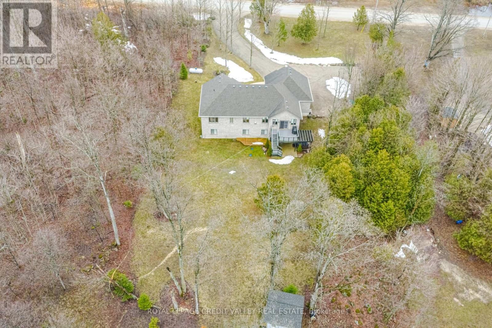 60 - 580381 SIDE ROAD Image 48