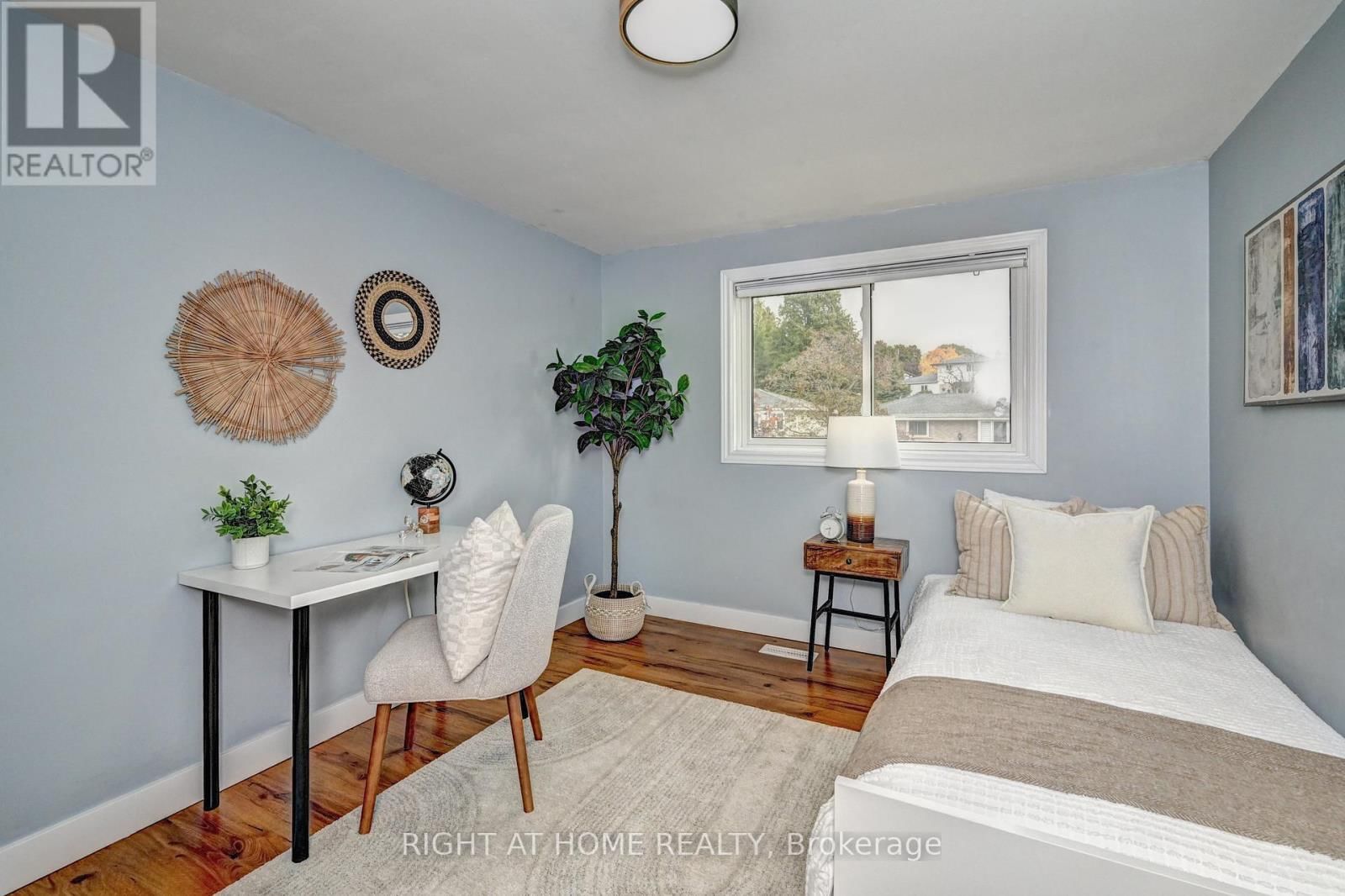 39 SOUTHWOOD DRIVE Image 32