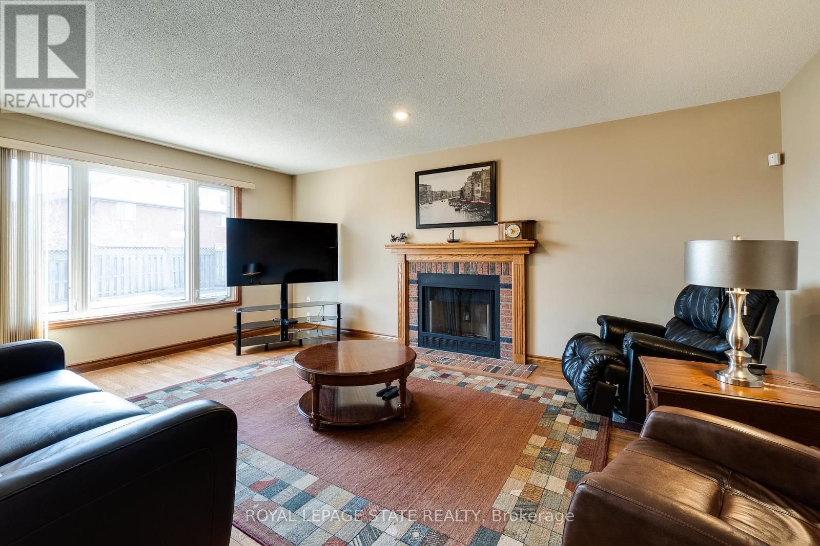 137 NATIONAL DRIVE Image 19